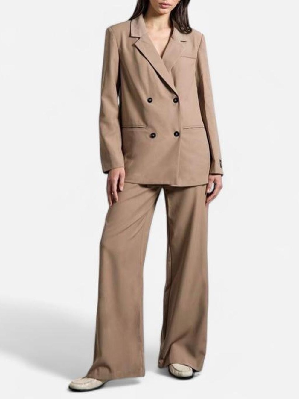 Aiirz NWT tailored suit set
